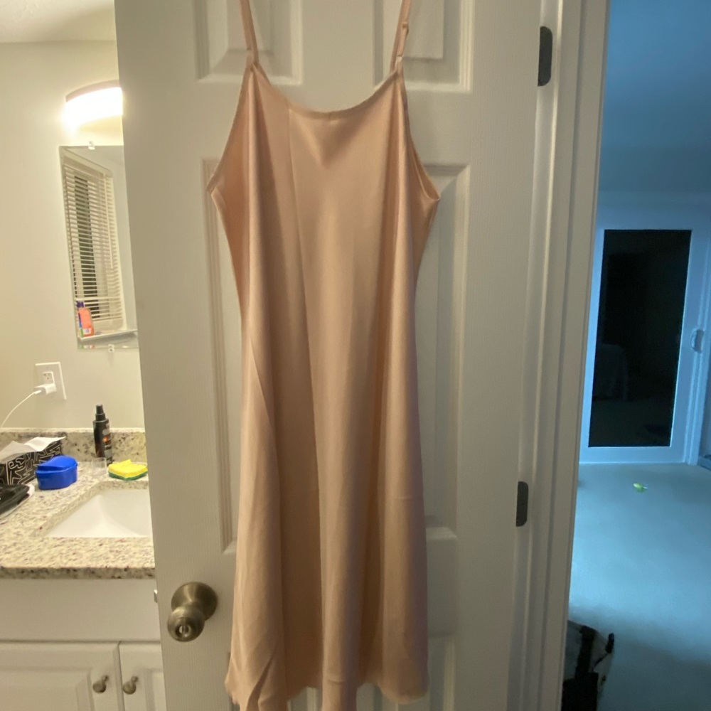 Spaghetti strap satin sleepwear